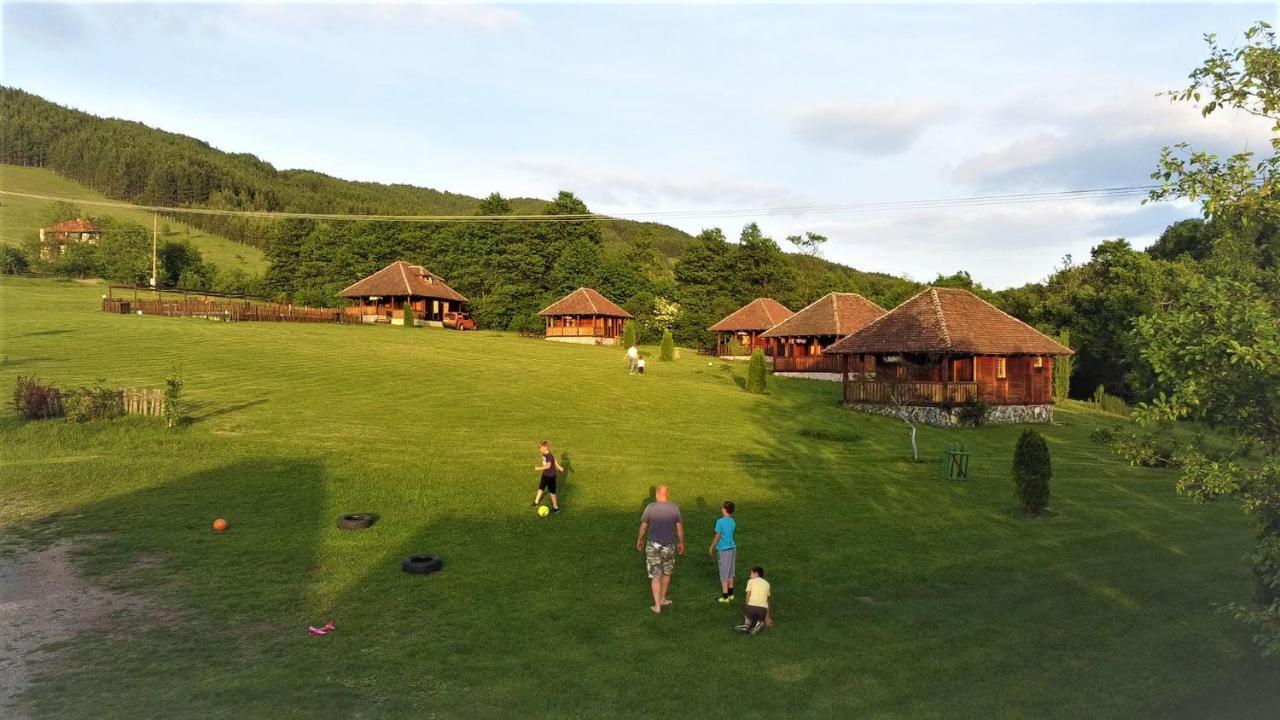 Etno Village Gostoljublje Kosjeric Exterior foto